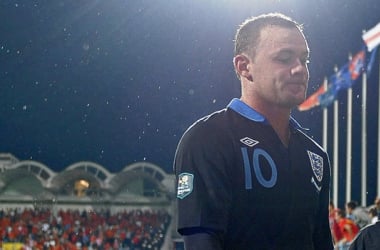 La UEFA reduce en un partido la sanción a Wayne Rooney