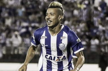 Hugo comemora gol sobre o Fortaleza e acredita no acesso do CSA  