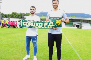 Lucas Fernández y Óscar Martínez, nuevos jugadores del Coruxo FC