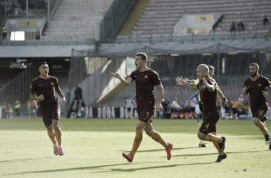 Dzeko decide, Roma vence Napoli fora de casa e ultrapassa rival na tabela da Serie A