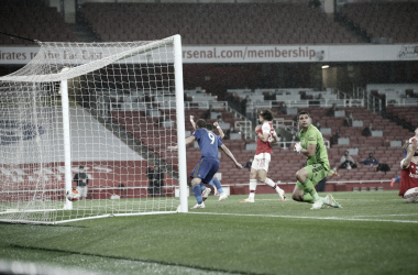 El Leicester rescata un importante punto del Emirates