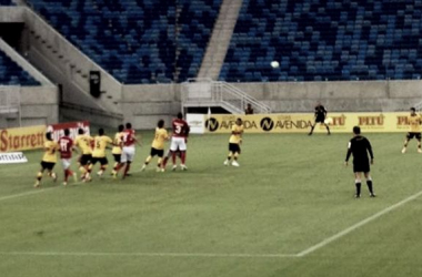 Em jogo de seis gols, América de Natal e Atlético Goianiense empatam pela Série B