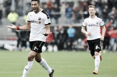 SV Sandhausen 1-2 RB Leipzig: Halstenberg helps Bulls to top the table