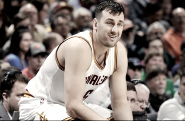 Andrew Bogut to sign with the Los Angeles Lakers