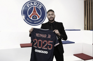Paris Saint-Germain oficializa renovação contratual de Neymar