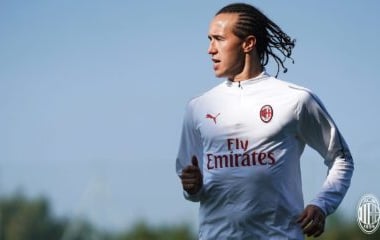 Milan, mercato: Laxalt verso l'Atalanta, la cessione di Andrè Silva è diventata un caso