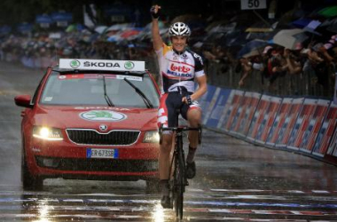 Giro : Hansen l&#039;emporte à Pescara, Wiggins perd du temps