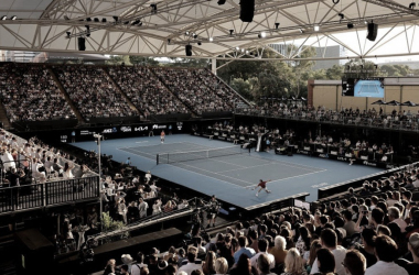 Alarma en Melbourne: se suspendieron los torneos de tenis por un caso de Covid-19