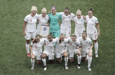 Inglaterra derrota Camarões e enfrentará Noruega nas quartas da Copa do Mundo