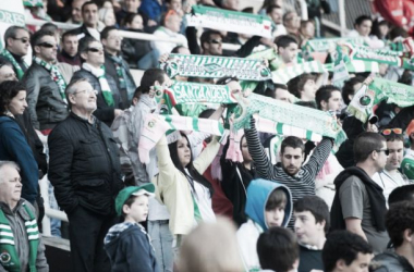 Racing de Santander - Albacete Balompié: homenaje después del objetivo