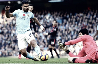 Agüero confirmó su lesión en la rodilla