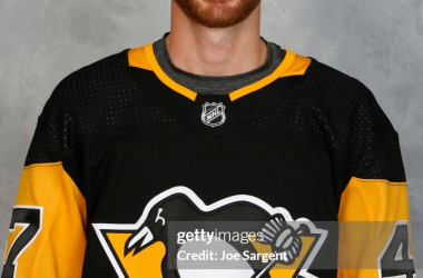 <span style="color: rgb(8, 8, 8); font-family: Lato, sans-serif; font-size: 14px; font-style: normal; text-align: start; background-color: rgb(255, 255, 255);">Adam Johnson of the Pittsburgh Penguins poses for his official headshot for the 2019-2020 season on September 12, 2019 at the UPMC Lemieux Sports Complex in Cranberry Township, Pennsylvania. (Photo by Joe Sargent/NHLI via Getty Images)</span>