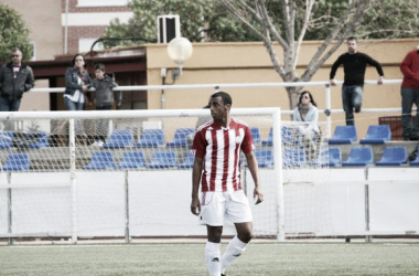 Akapo ficha por el Numancia