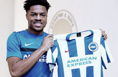 El Arsenal cede a Akpom al Brighton