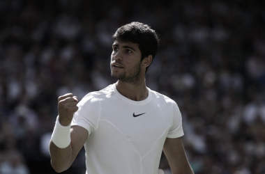 Alcaraz firma sólida victoria y está en tercera ronda de Wimbledon 