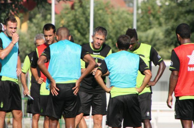 El Arabi, Diakhaté y Fatau se caen de la lista para el partido de Copa