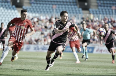 Álex Moreno, candidato a mejor lateral izquierdo de la temporada