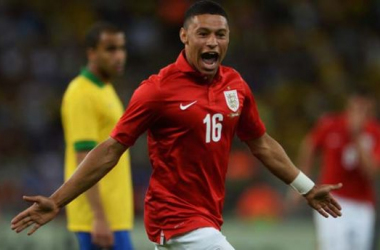 Alex Oxlade-Chamberlain podría quedarse sin su primer Mundial