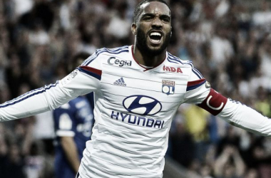 Roma reportedly amongst many clubs targeting Lacazette