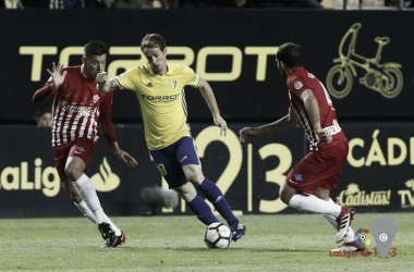 Álex Fernández fue el mejor valorado en el partido frente al Almería