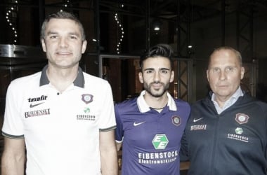 Alibaz trades Karlsruhe for Aue