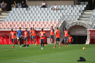 El Granada CF comienza el martes a preparar su visita al Sánchez Pizjuán