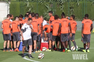 Semana de parón con seis entrenamientos y un amistoso