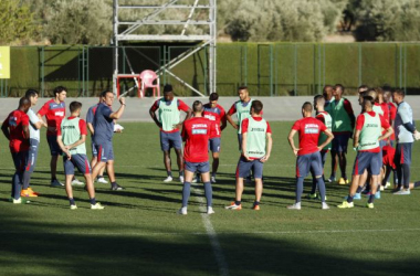 El Granada CF se prepara para recibir a la Real y visitar al Valencia