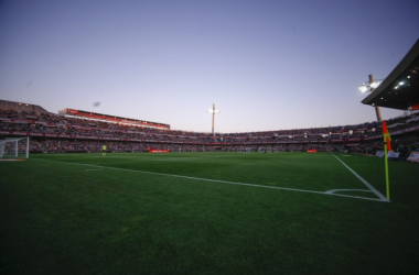 Goleada nazarí en el último Granada - Albacete