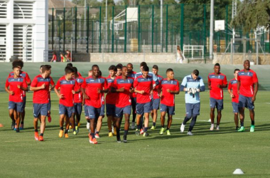 Segunda semana de entrenamientos del Granada con dobles sesiones