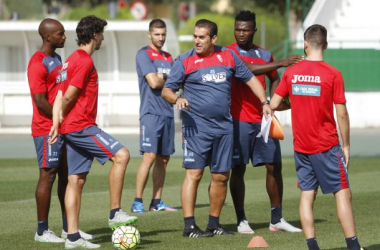 El Granada se prepara para recibir al Villarreal con sus internacionales