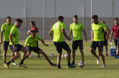 El Granada CF comienza el martes a preparar el primer partido contra el Elche