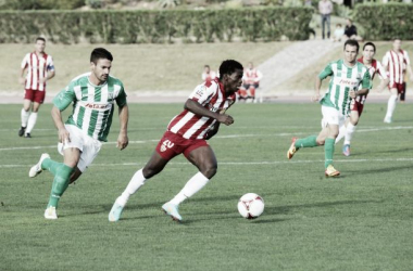 Almería B 1 - 4 At. Sanluqueño: cuentan los goles, no las ocasiones