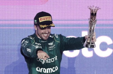 Fernando Alonso celebra su tercer puesto en Arabia Saudí/ Fuente:F1