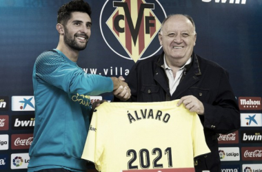 Álvaro González: “Estoy muy orgulloso por esta renovación”