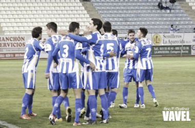 Linense - La Hoya Lorca: colista contra tercero, necesidad de victoria