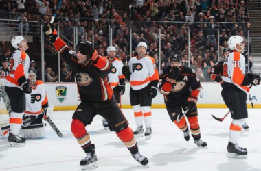 Anaheim Ducks Outlast Philadelphia Flyers In Shootout