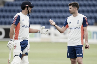 Alastair Cook hits back at AB de Villiers&#039; remarks about James Anderson