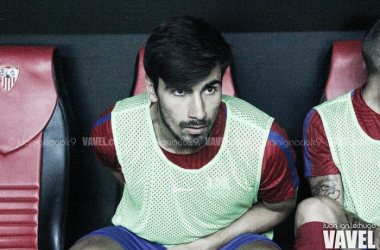 André Gomes, tocado