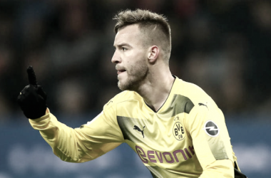 El Leverkusen aprovecha la mala racha del Dortmund sacando un empate en casa