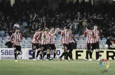 El Athletic puntúa en Anoeta tres años después