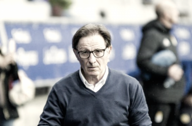 Análisis del entrenador rival: Juan Antonio Anquela, la esperanza del Real Oviedo