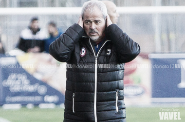 Rueda de
prensa previa de Iriondo antes del partido contra el Deportivo de la Coruña