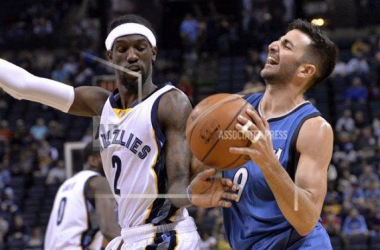 Gutted Memphis Grizzlies Fight, But Can't Pull Out Win Against Minnesota Timberwolves