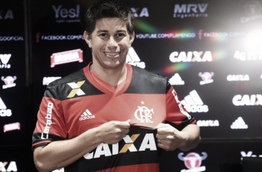 Conca comemora oportunidade no Flamengo: "Abriu as portas em momento difícil"
