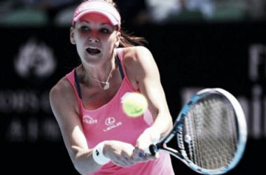 Australian Open 2016: Radwanska reaches semi-finals