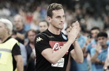 Milik ya es nuevo jugador del Nápoles