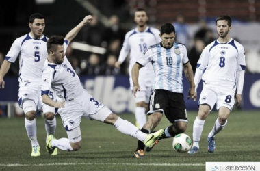 Argentina e Bósnia estreiam na Copa do Mundo no palco da grande final