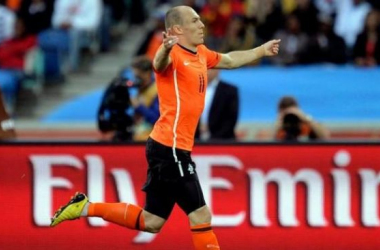 Amichevole pre-Mondiale: l&#039;Olanda batte facilmente il Galles grazie a Robben e Lens