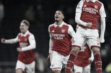 Un Arsenal cada vez más campeón, hunde al Tottenham